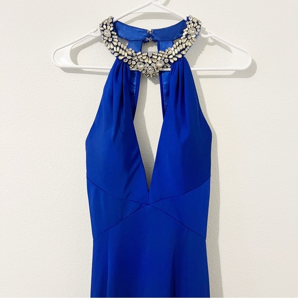 Mac Duggal 66465 Prom Long Formal Halter Dress Gown Blue Embellished Size 4 NWT - Picture 7 of 11